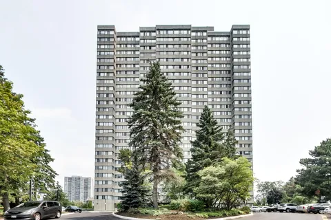 133 Torresdale Avenue, Toronto, ON M2R 3T2