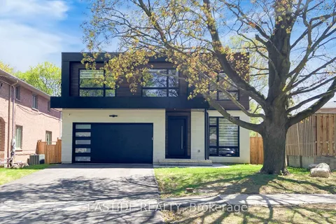 35 Clareville Crescent, Toronto, ON M2J 2B9