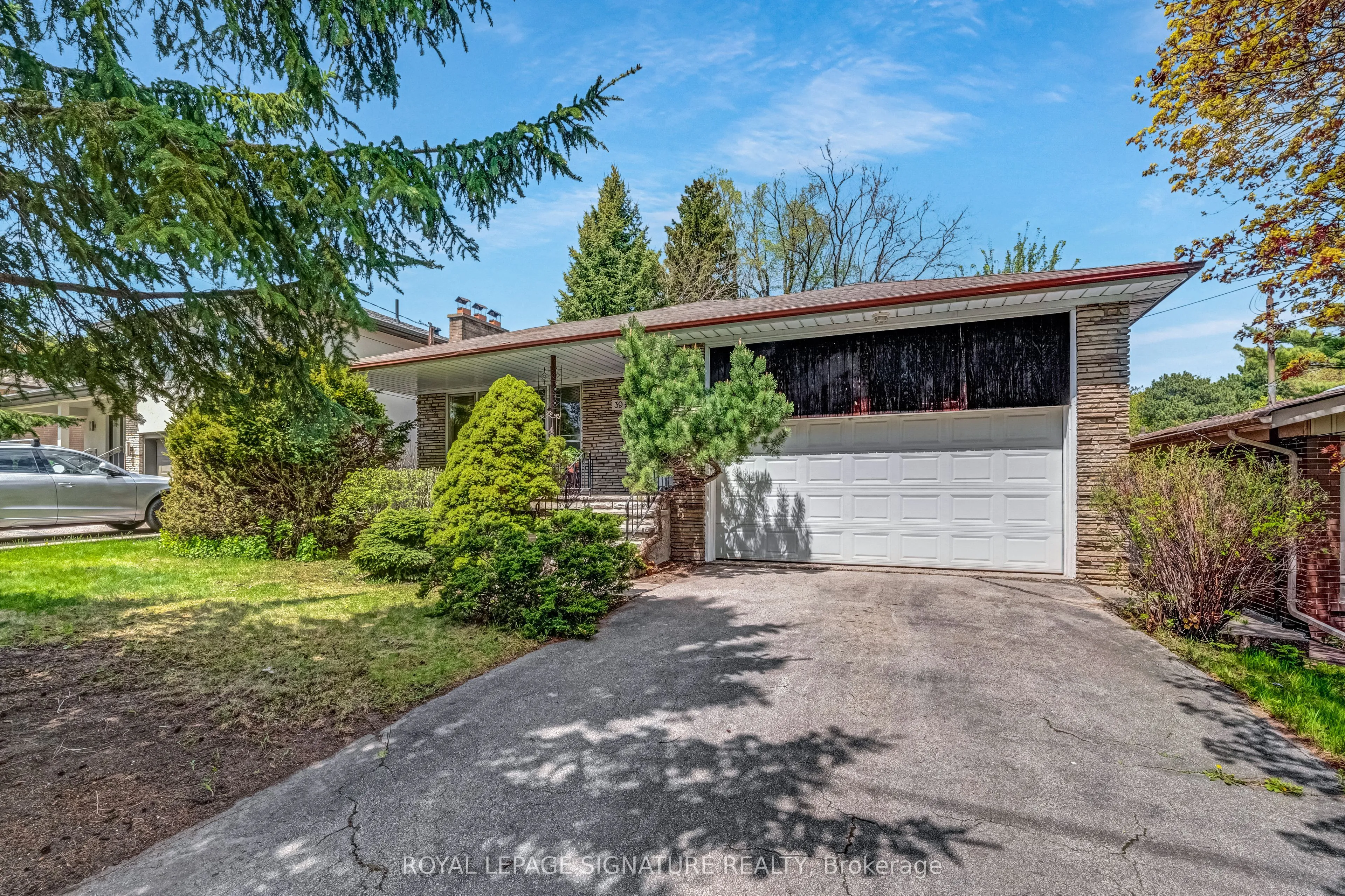 39 Viamede Crescent, ON M2K 2A7