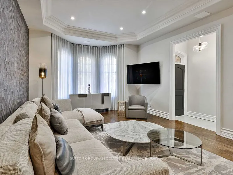 31 Webster Avenue, ON M5R 1N6