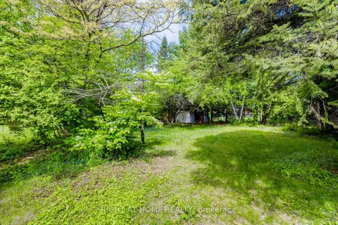 144 Wedgewood Drive, ON M2M 2H7