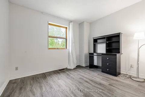 144 Wedgewood Drive, ON M2M 2H7