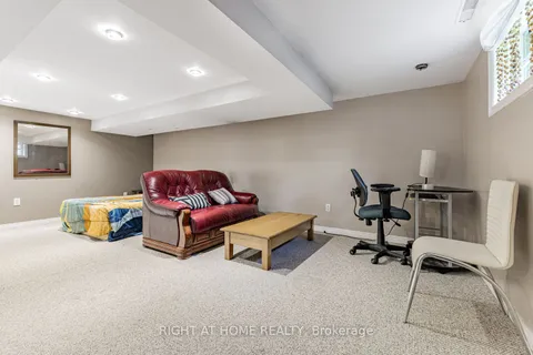 144 Wedgewood Drive, ON M2M 2H7