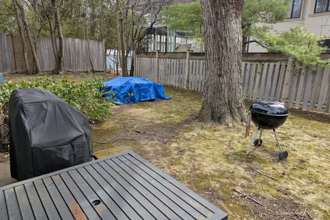 37 Grangemill Crescent, ON M3B 2J3