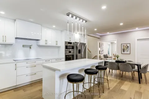 30 Snowcrest Avenue, ON M2K 2K7