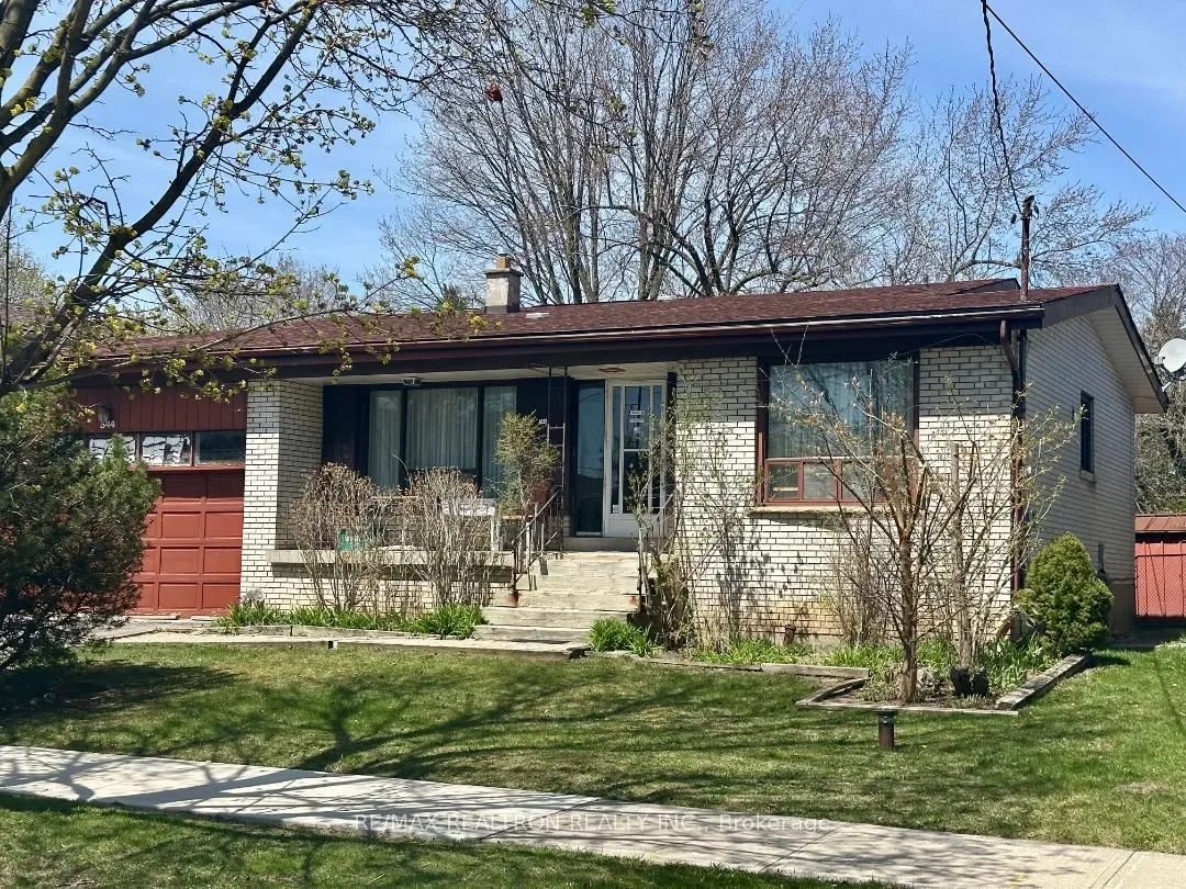 344 Pleasant Avenue, ON M2R 2R4