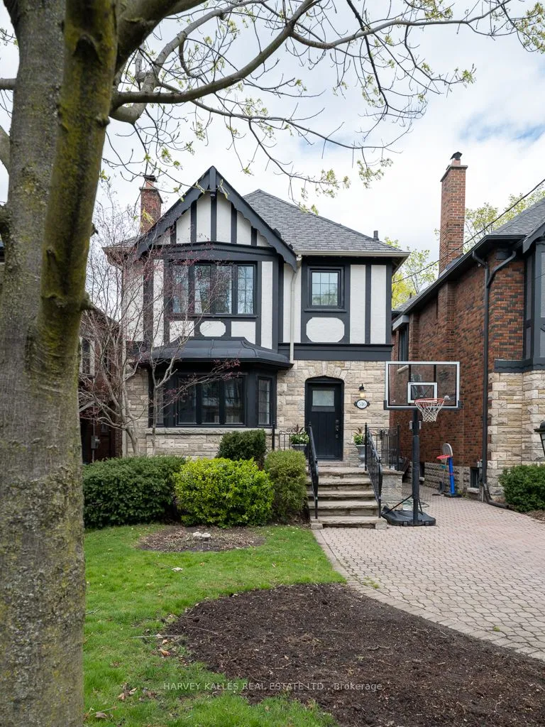 516 St Clements Avenue, ON M5N 1M4