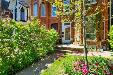230 Robert Street, ON M5S 2K7