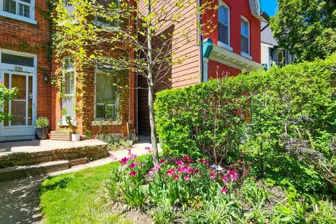 230 Robert Street, ON M5S 2K7