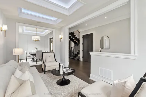 222 Connaught Avenue, ON M2M 1H5
