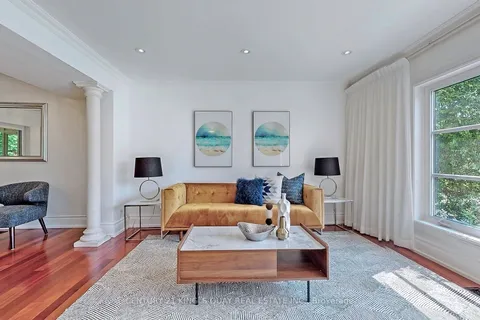 21 Rialto Drive, ON M3A 2N7