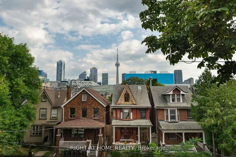 28 D'arcy Street, ON M5T 1J7