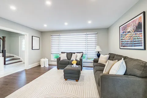 30 Parfield Drive, Toronto, ON M2J 1B9
