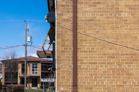 41 Wasdale Crescent, ON M6A 1W9