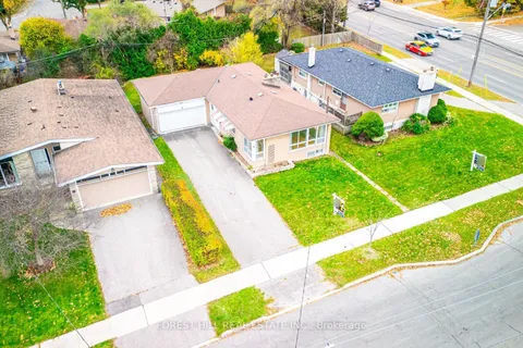1 Blithfield Avenue, ON M2K 1X9