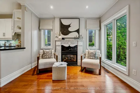 89 Bernard Avenue, ON M5R 1R8