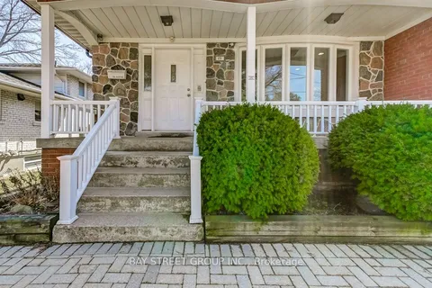 29 Gustav Crescent, ON M2M 2C7