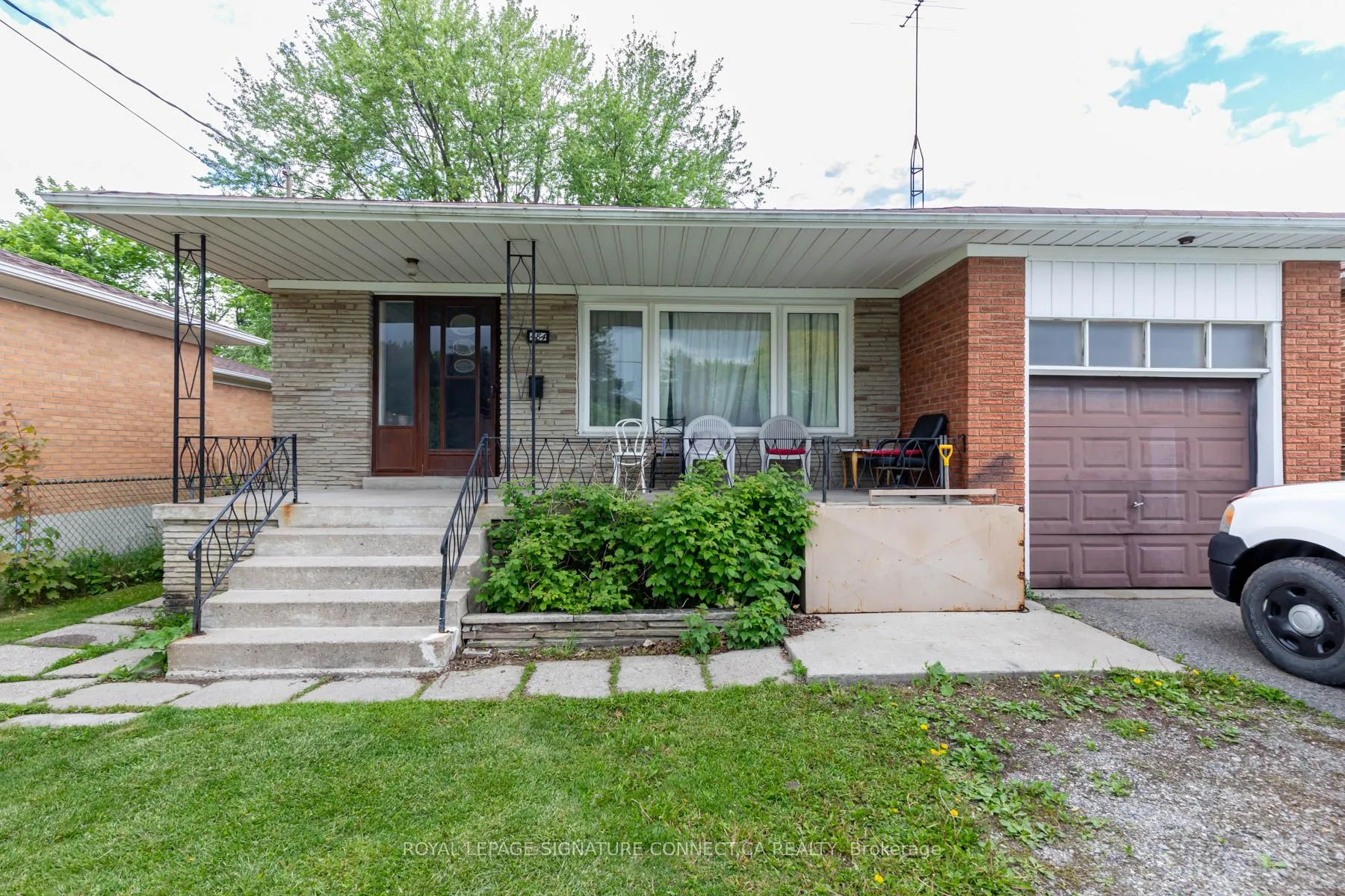 484 Drewry Avenue, ON M2R 2K8