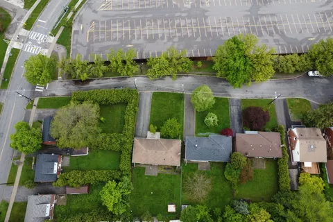 139 Blake Avenue, ON M2M 1B4