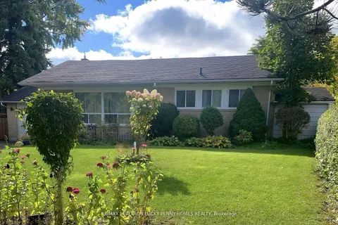 61 Hurlingham Crescent, ON M3B 2P9