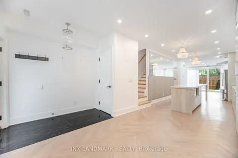 629 Shaw Street, ON M6G 3L8