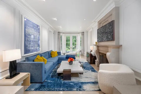 82 Chestnut Park Road, ON M4W 2R3