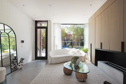 48 Shaftesbury Avenue, ON M4T 1A2