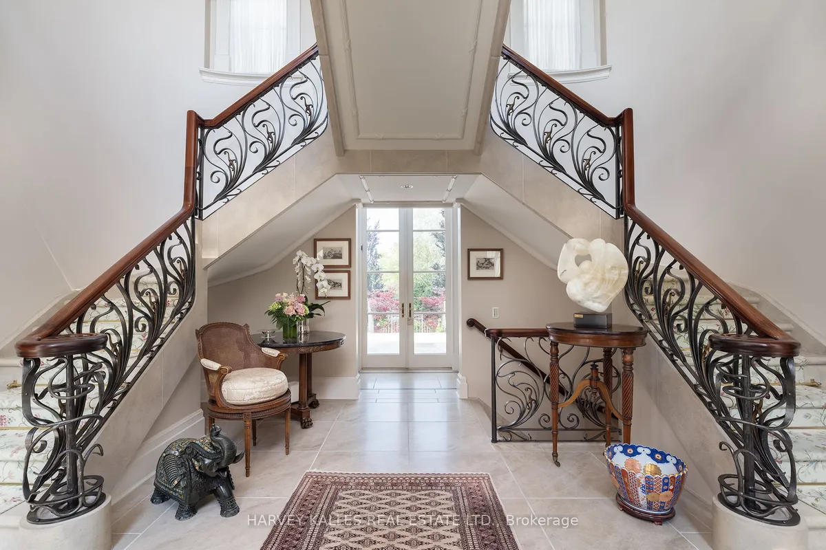 173 Dunvegan Road, ON M5P 2P1