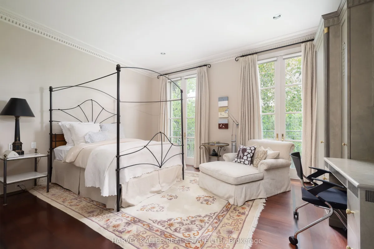 173 Dunvegan Road, ON M5P 2P1