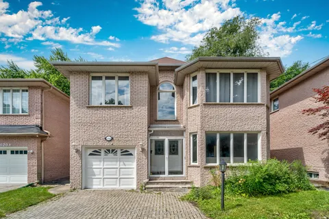 3022 Bayview Avenue, ON M2N 5L1