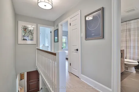 542 Deloraine Avenue, ON M5M 2C3