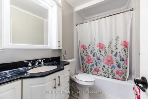 12 Murellen Crescent, ON M4A 2K5