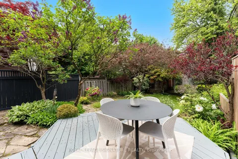 318 St Clements Avenue, Toronto, ON M4R 1H5