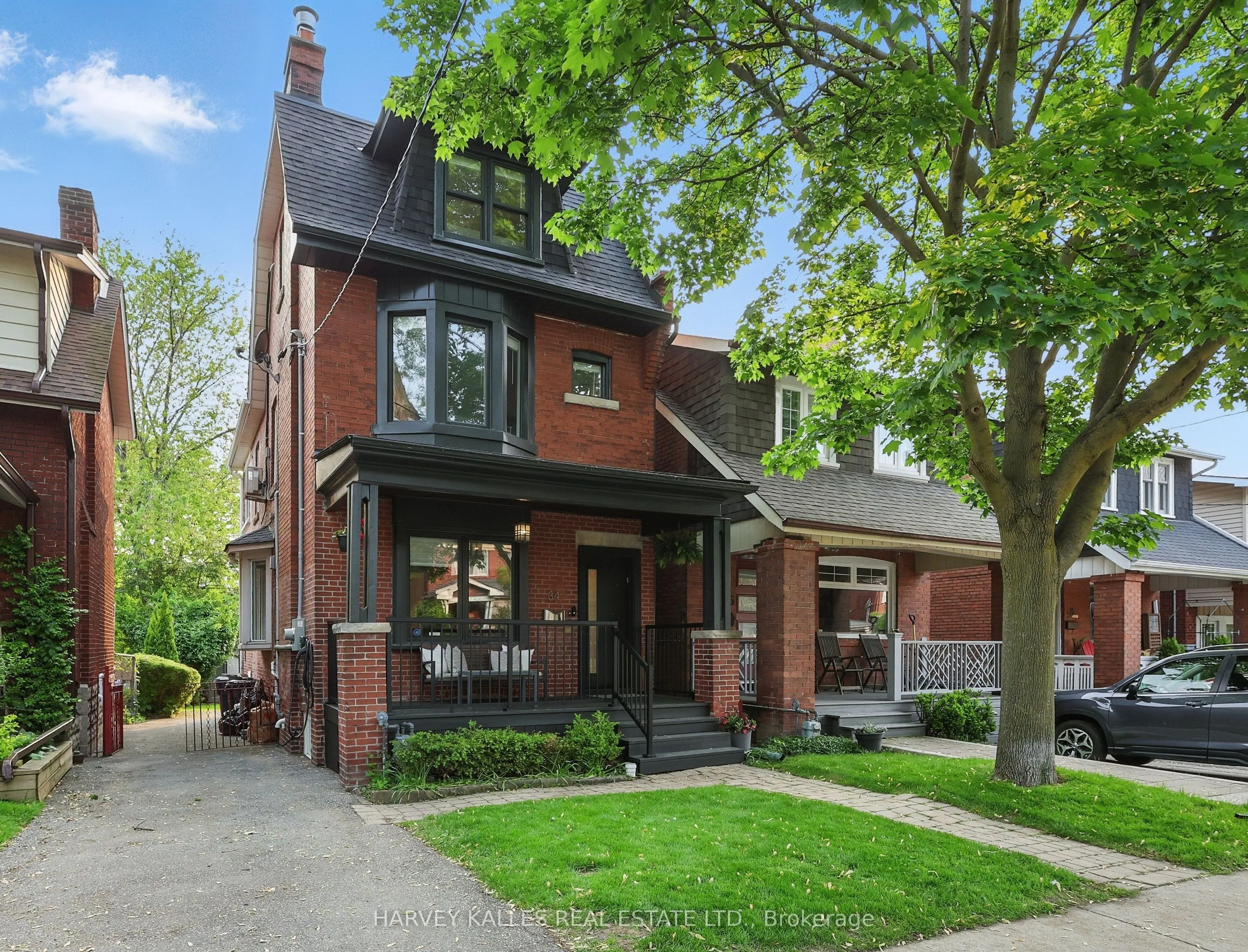 34 Winnett Avenue, ON M6C 3L3