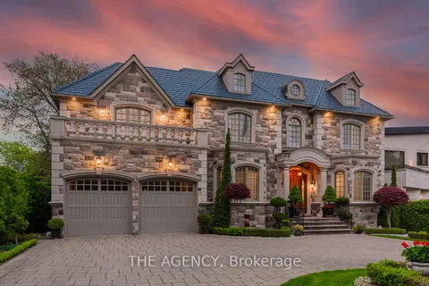 75 Arjay Crescent, ON M2L 1C6