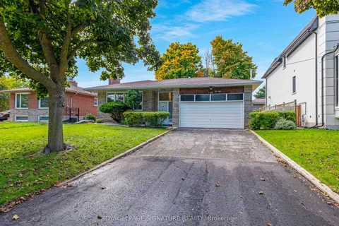 186 Burbank Drive, ON M2K 1P4