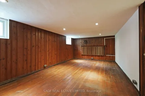 61 Banff Road, ON M4S 2V6