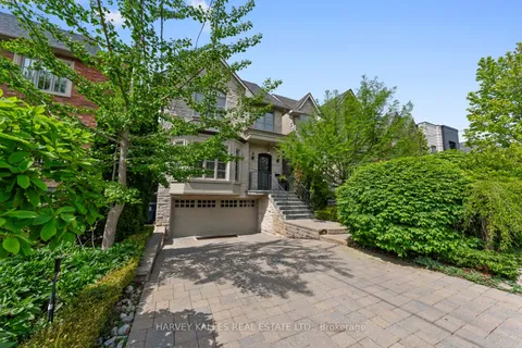 538 Woburn Avenue, ON M5M 1L9