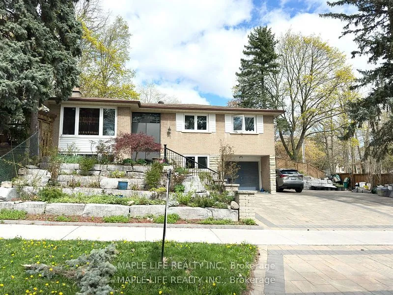 92 Rameau Drive, ON M2H 1T9