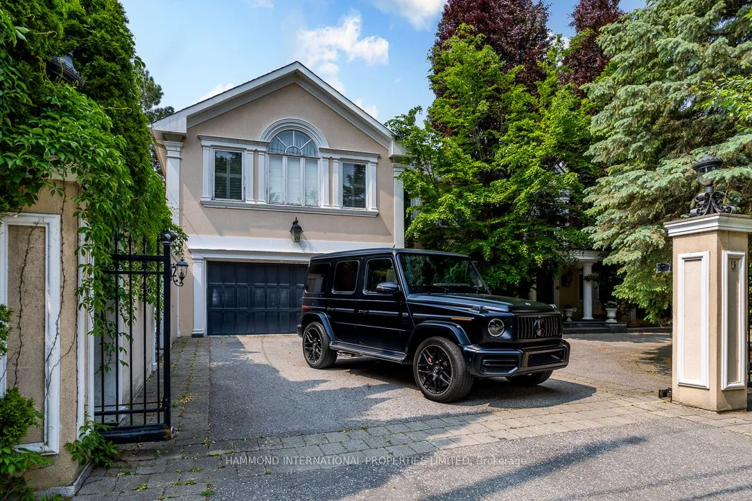 88 Old Colony Road, ON M2L 2K2