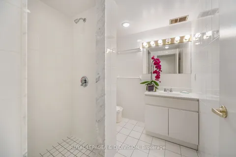 31 George Henry Boulevard, ON M2J 1E3