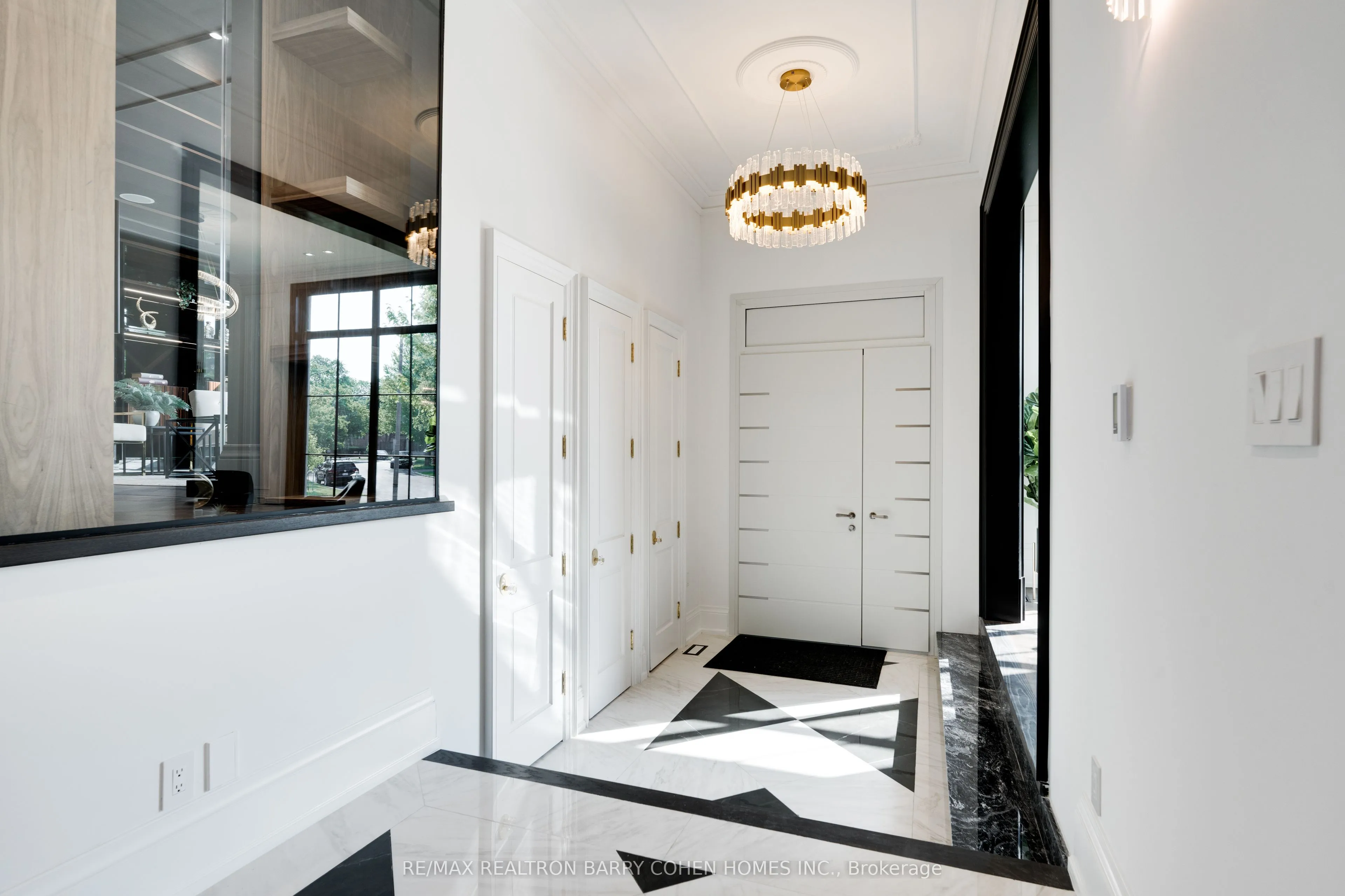 67 Montressor Drive, ON M2P 1Z3