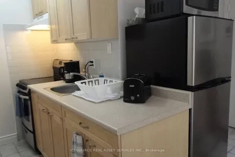 72 Pembroke Street, ON M5A 2N8