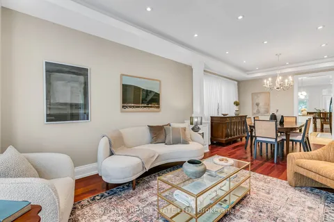 256 Haddington Avenue, Toronto, ON M5M 2P9