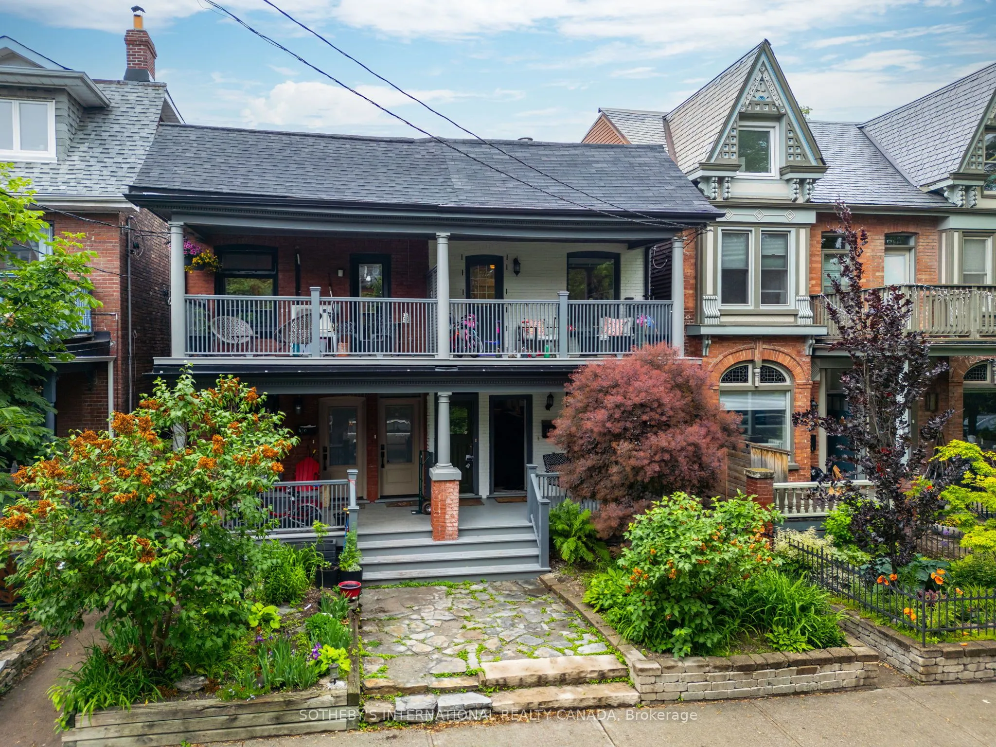 412 Wellesley Street, ON M4X 1H6