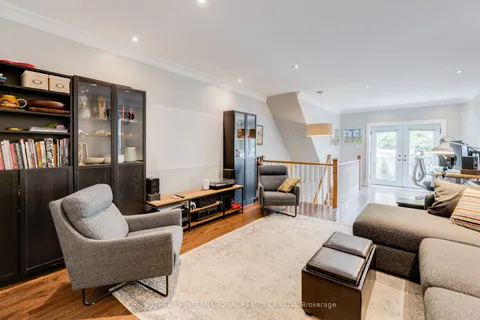 412 Wellesley Street, ON M4X 1H6