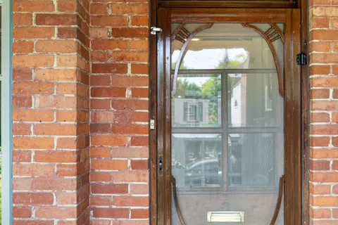 100 Amelia Street, ON M4X 1E4