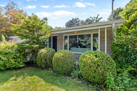 56 Burbank Drive, ON M2K 1N2