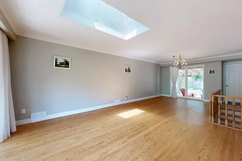 46 Chelford Road, ON M3B 2E5