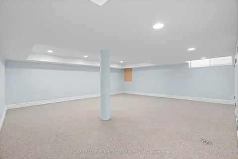 371 Woodsworth Road, ON M2L 2T8